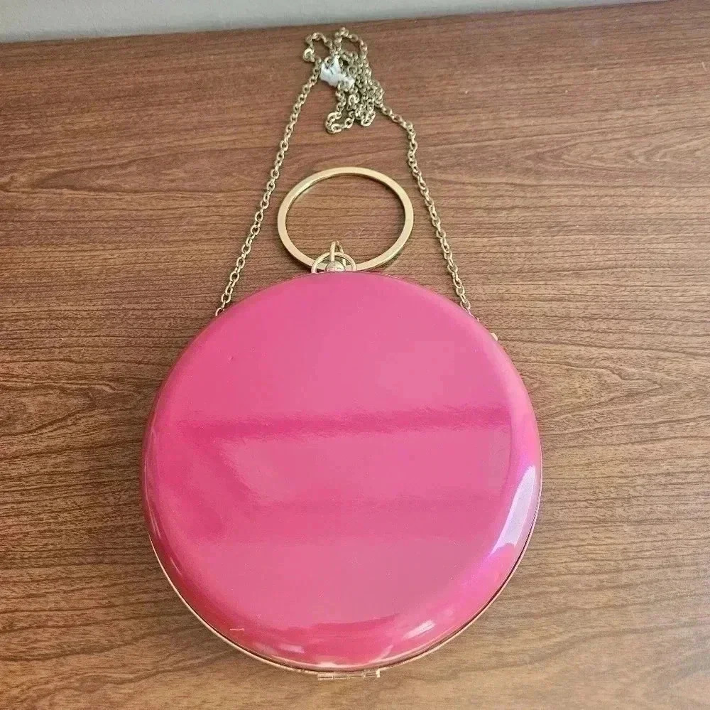 Awesome Design and Style Round Crossbody Evening Bag EUC